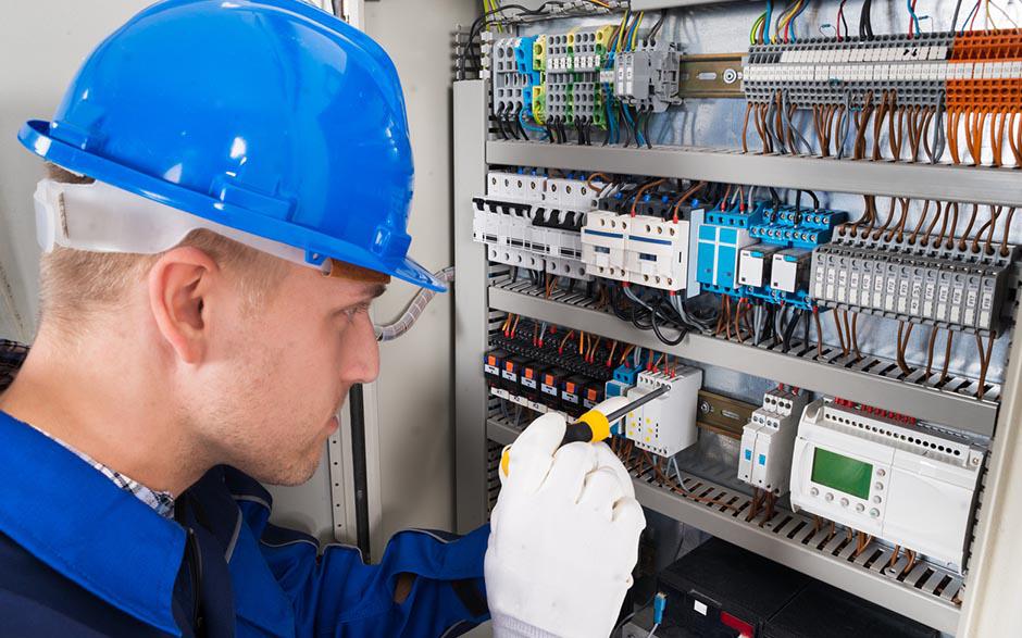 tarifs électricien Paris 18
